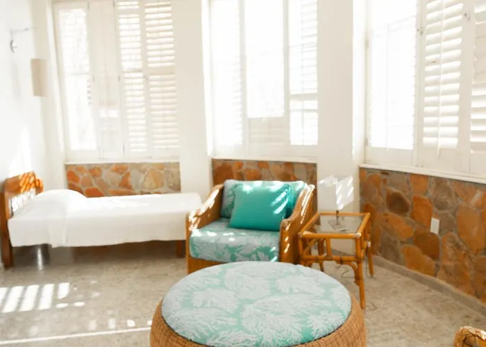 Hotel Rancho Buenavista 3*