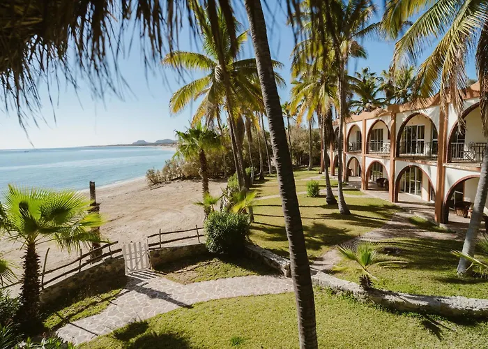Hotel Rancho Buenavista 3*