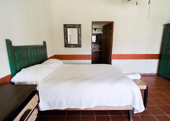 Hotel Rancho Buenavista 3*