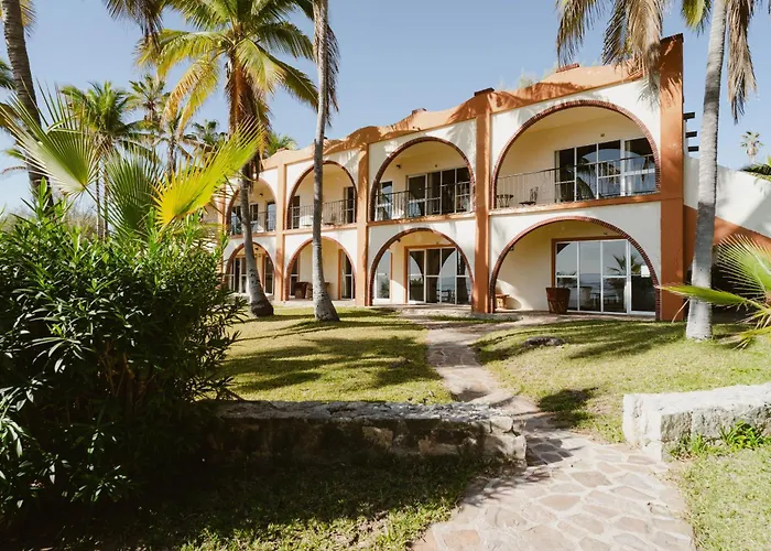 Rancho Buenavista Hotel